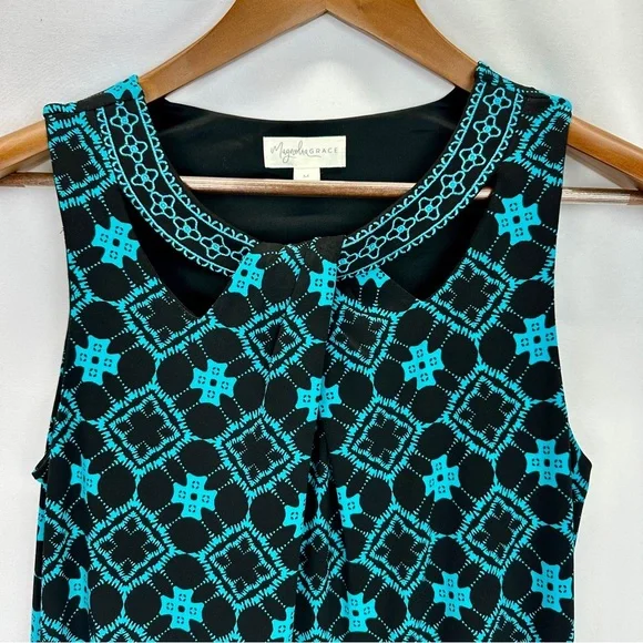 Little Black Dress with Pop of Color Sleeveless  Dress Size M Shift Sheath - Picture 4 of 16